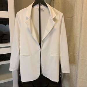 Theory White Blazer with Notched Lapels